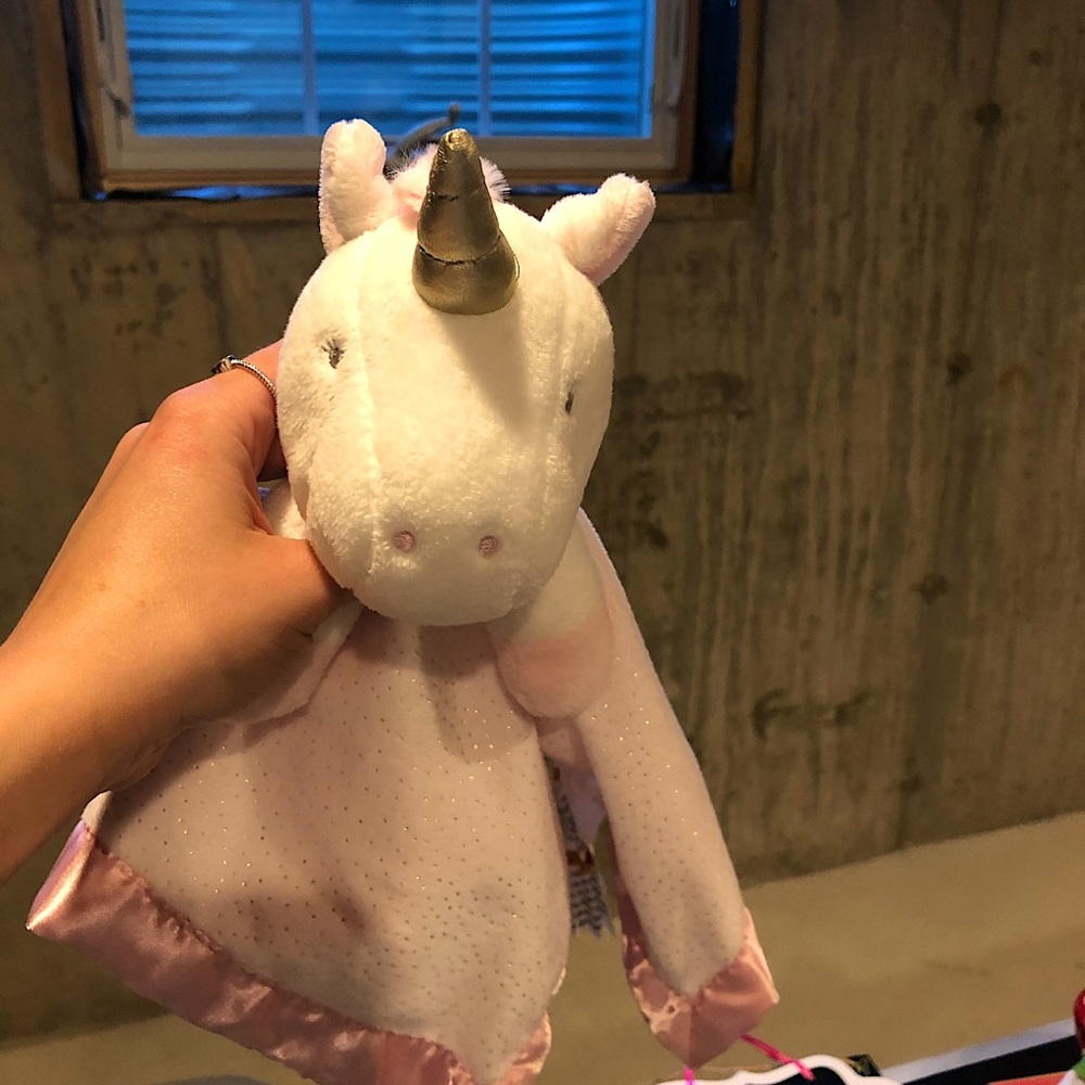 CLOUD ISLAND Unicorn Lovey in Pink and White